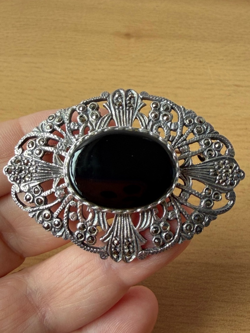 VINTAGE LARGE OVERSIZED OVAL BLACK ONYX MARCASITE PIN BROOCH 925 STERLING SILVER